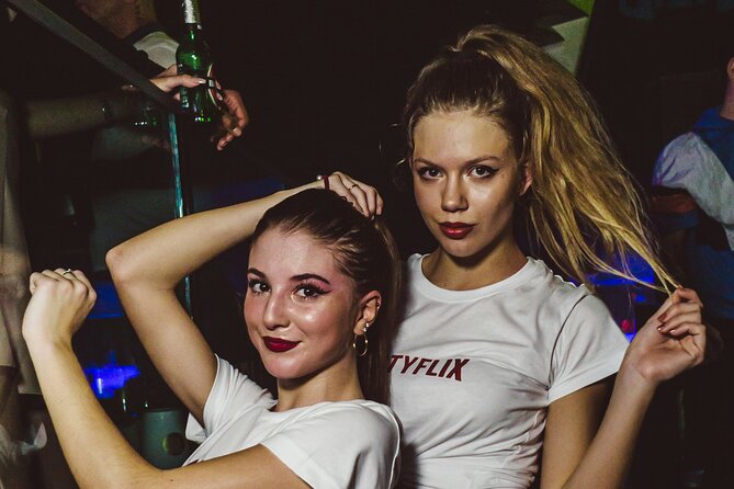 Pub Crawl Hamburg - Ladies Night - Discover Hamburg’s Hottest Ladies Night Pub Crawl for Just $28.69