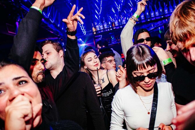 PUB CRAWL IN PRAGUE | Admission Ticket - Why This Pub Crawl Is a Good Choice for Nightlife Enthusiasts