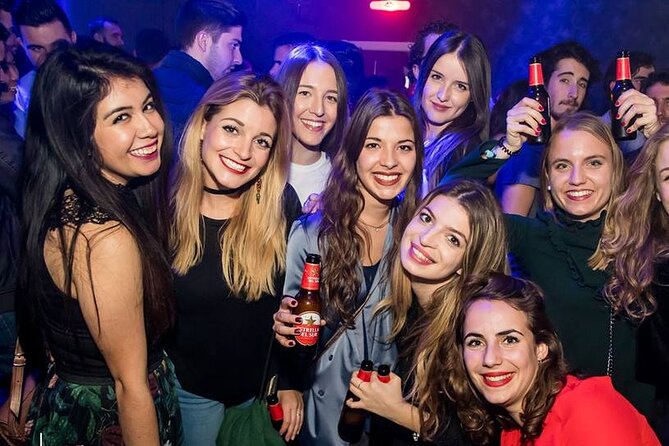 Pub Crawl + Party Night (3 Bars +VIP Entrance to a top Club ) - Flexibility and Cancellation Policy