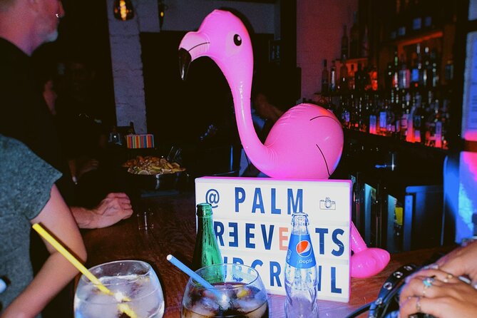 Pub Crawl Tour in Valencia - Pacing and Timing: How the Night Flows