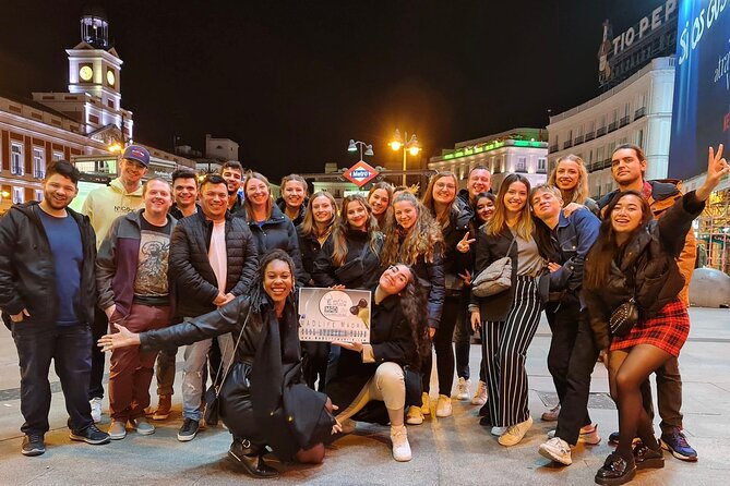 PUBCRAWL Bar and Party Route in Madrid - The Role of the Guides and Group Dynamics
