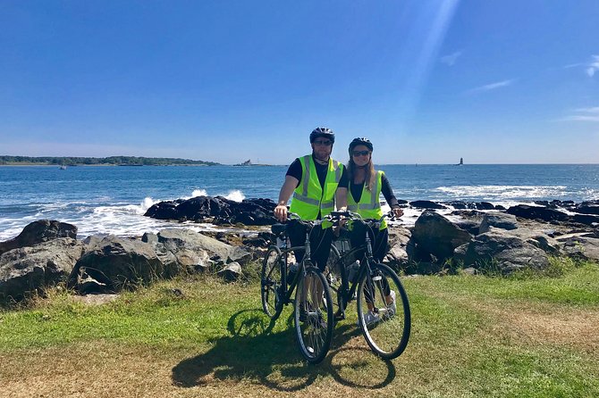 Public | Self-Guided Rental-5 Speed Bicycle | 3-hrs - Enjoy Haven Park and the Fitz John Porter Statue