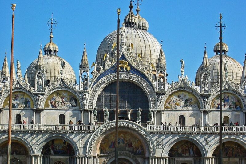 Public Venice: St Mark's Basilica Tour - Considerations for Visitors: Weather, Clothing, and Accessibility