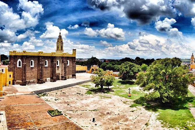 Puebla and Cholula Day Trip from Mexico City - Cholulas Great Pyramid: The Largest in the World