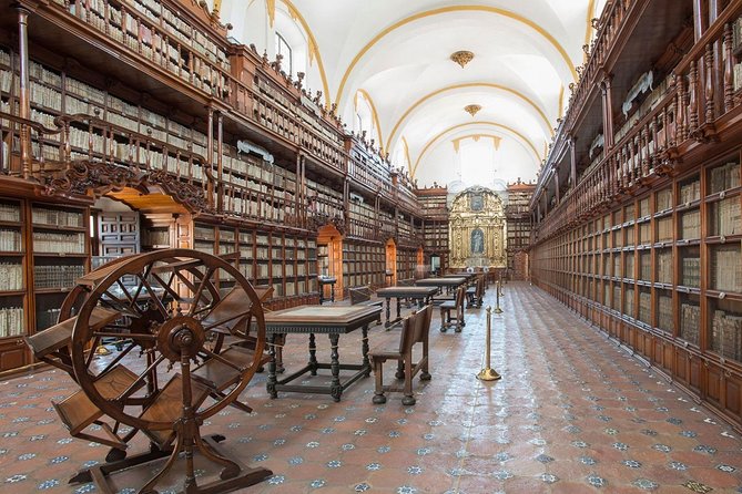 Puebla and Cholula (private tour) - Guide Expertise and Visitor Experience