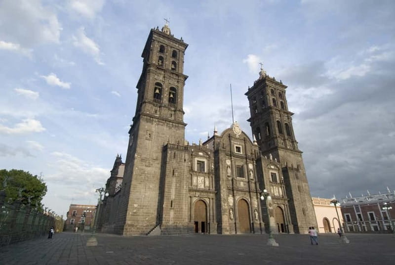 Puebla Architecture Walking Tour - The Gilded Rosario Chapel as a Mexican Baroque Jewel