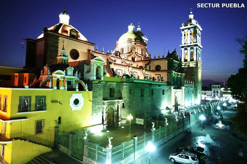 Puebla Architecture Walking Tour - Exploring Puebla’s Colorful Neighborhoods and Markets
