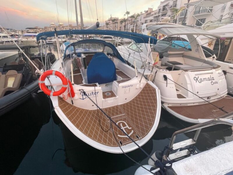 Puerto Banús by Sailboat: Discover Marbellas Luxury Coast - Group Size, Accessibility, and Booking Flexibility