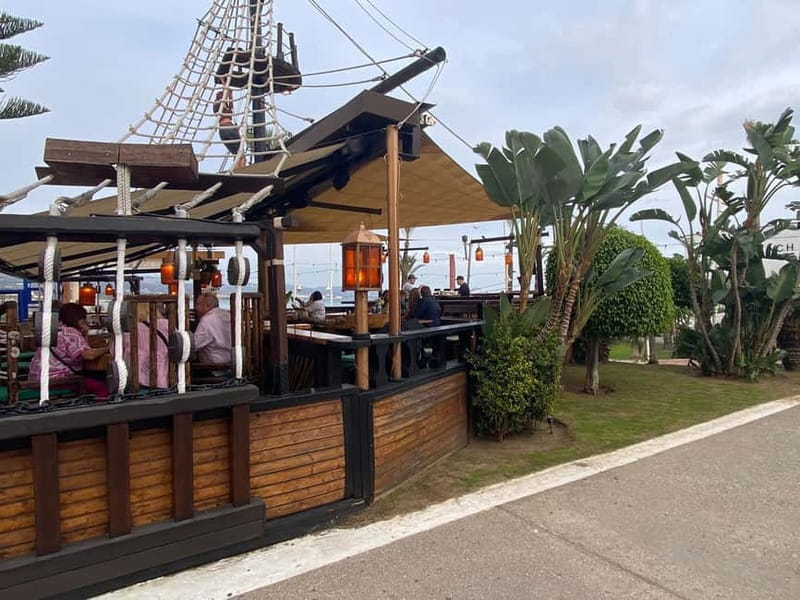 Puerto Banús: Private harbor tour with tapas & drinks - Key Points