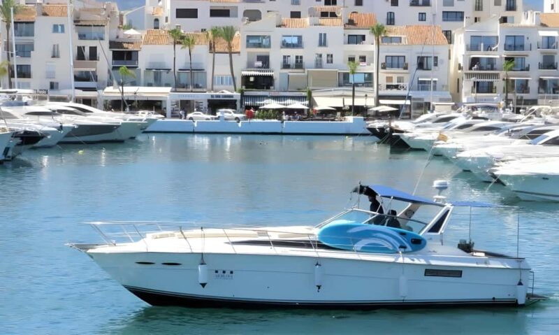 PUERTO BANUS: YACHTS RENTAL FOR GROUP 1H - Experience Provider: Atalaya Nautic Experience