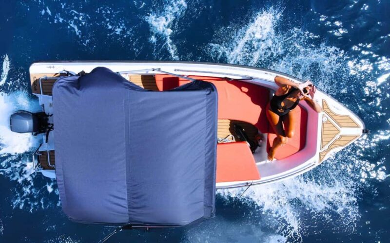 Puerto Colon: La Nina Boat self drive, No licence Tenerife - Discover Tenerife’s Coast by Self-Drive Boat in Puerto Colon