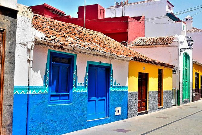 Puerto de la Cruz City Tour with Transfers - Key Points