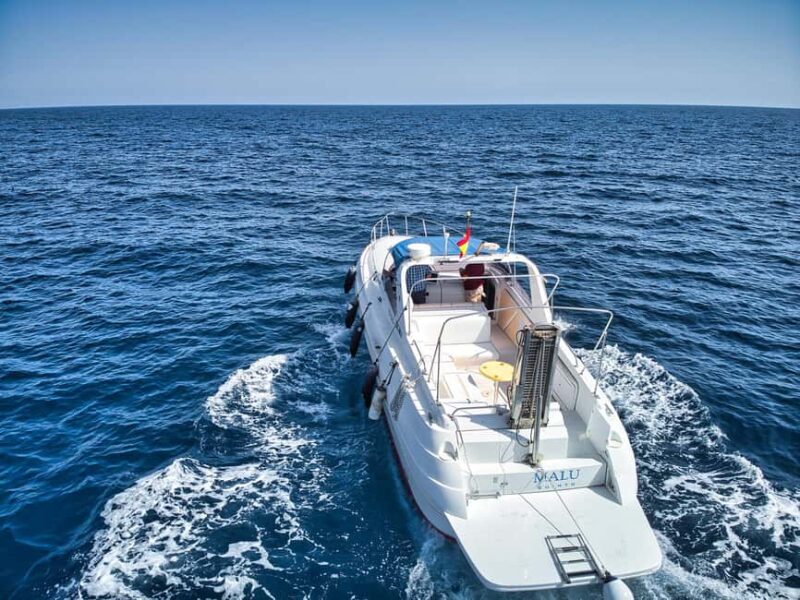 Puerto de Mogán: Private yacht for up to 9 people, 1 hour - Explore Playa de Veneguera on a 30-minute Cruise Segment