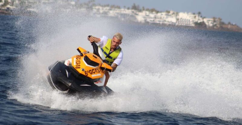 Puerto del Carmen: Single or Double Jet Ski Rental - Puerto del Carmen: Single or Double Jet Ski Rental – A Thrilling Water Adventure