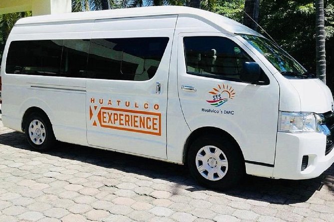 Puerto Escondido - Private Transportation Service From (HUX) Airport - Convenient Private Airport Transfer from Huatulco to Puerto Escondido
