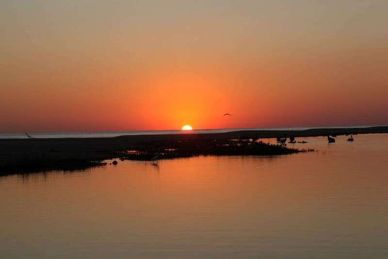 Puerto Escondido: Turtle Release and Bioluminescent Plankton - Transition from Sunset to Nighttime in Manialtepec Lagoon