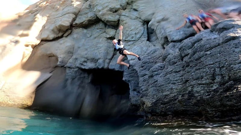 Puerto Mogán: Guided Adventure Kayak Tour in Caves & Snorkel - Physical Requirements and Safety Considerations