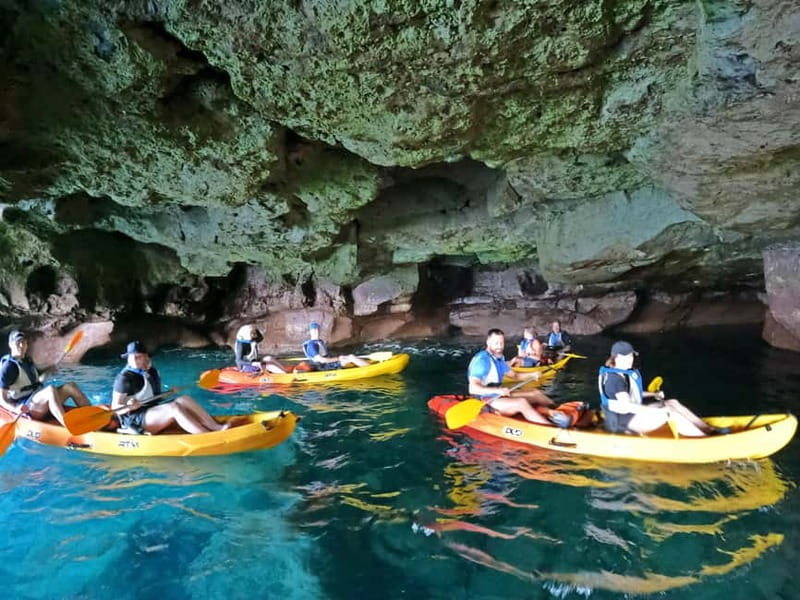 Puerto Mogán: Guided Adventure Kayak Tour in Caves & Snorkel - Guides and Customer Service: Pablo and Team