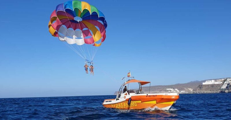 Puerto Rico de Gran Canaria : Parasailing - Safety and Comfort in the Water