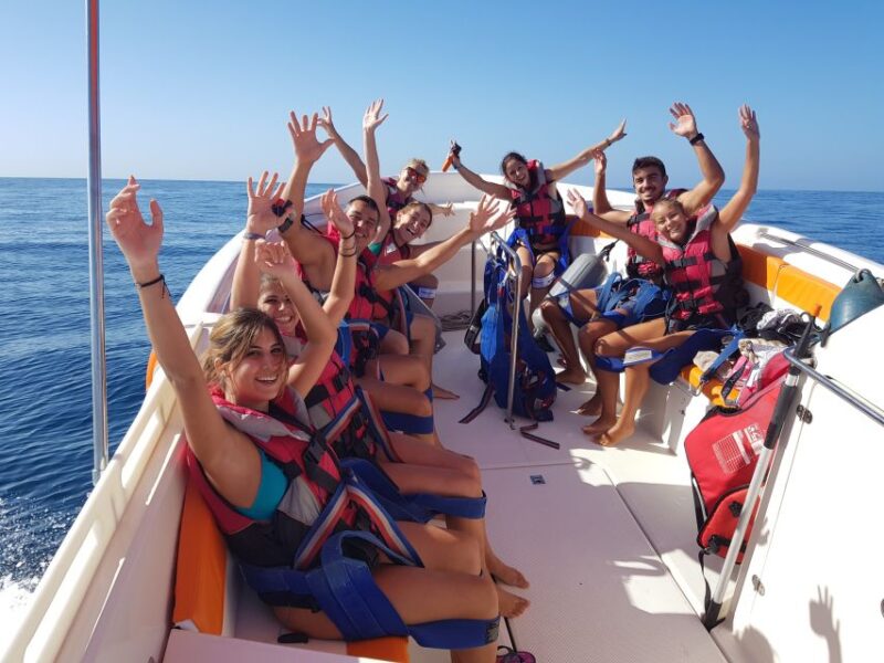 Puerto Rico de Gran Canaria : Parasailing - What to Bring for a Comfortable Experience