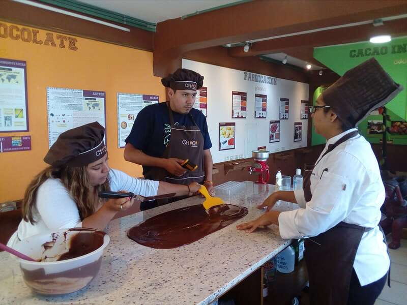 Puerto Vallarta: 2-Hour Chocolate Truffles Workshop - Making and Decorating Six Personalized Truffles