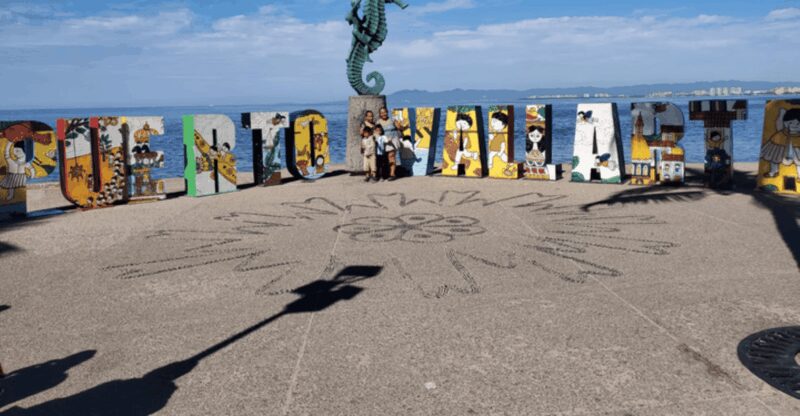 Puerto Vallarta: Bar Crawl Experience - Pacing and Atmosphere During the Night