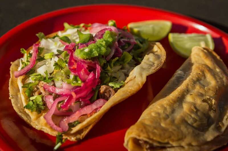 Puerto Vallarta: Bikes and Bites Tour - Key Points