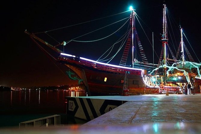 Puerto Vallarta Dinner Under the Sea and Pirate Show - Puerto Vallarta Dinner Under the Sea and Pirate Show: A Night of Pirate Adventure and Delicious Dining