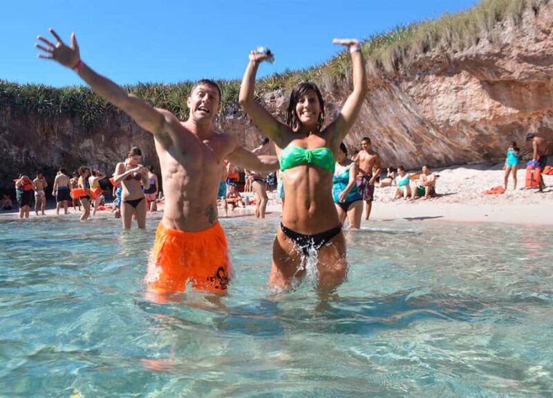 Puerto Vallarta: Marietas Islands Experience - Wildlife Spotting and Nature Insights