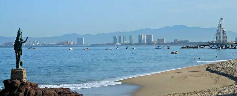 Puerto Vallarta: Parasailing Experience - How the Tour Begins at the Beach