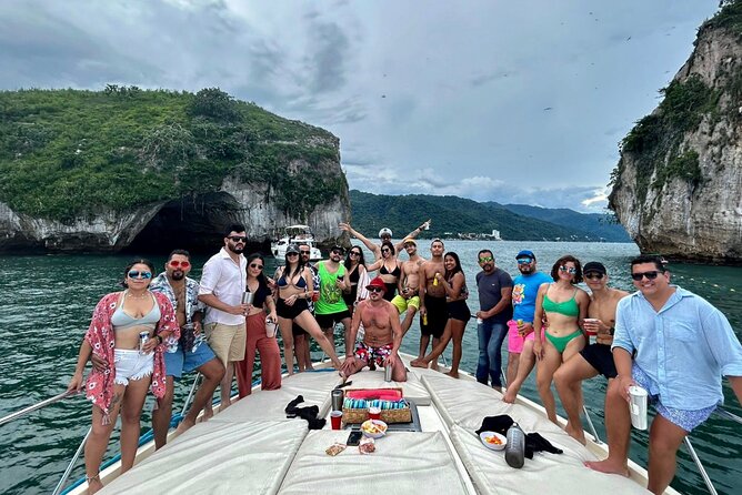 Puerto Vallarta Private Yacht: Half Day Tour (4h) - Puerto Vallarta Private Yacht: Half Day Tour (4h) — An Up-Close Marine Adventure
