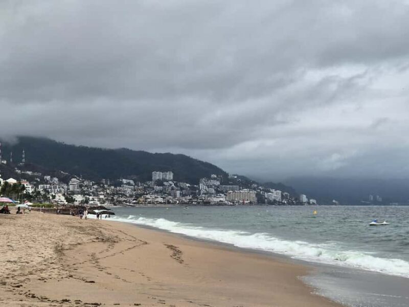 Puerto Vallarta: Rent a Jet Ski - Summary: An Enjoyable and Accessible Water Adventure