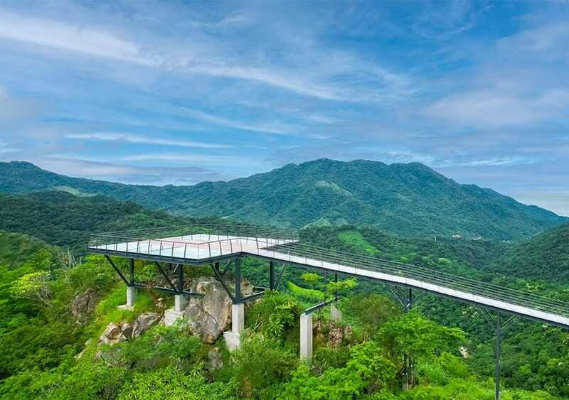 Puerto Vallarta: Walking Tour to Glass ViewPoint Jorullo - The Scenic Lookout Over Banderas Bay and the Bridge