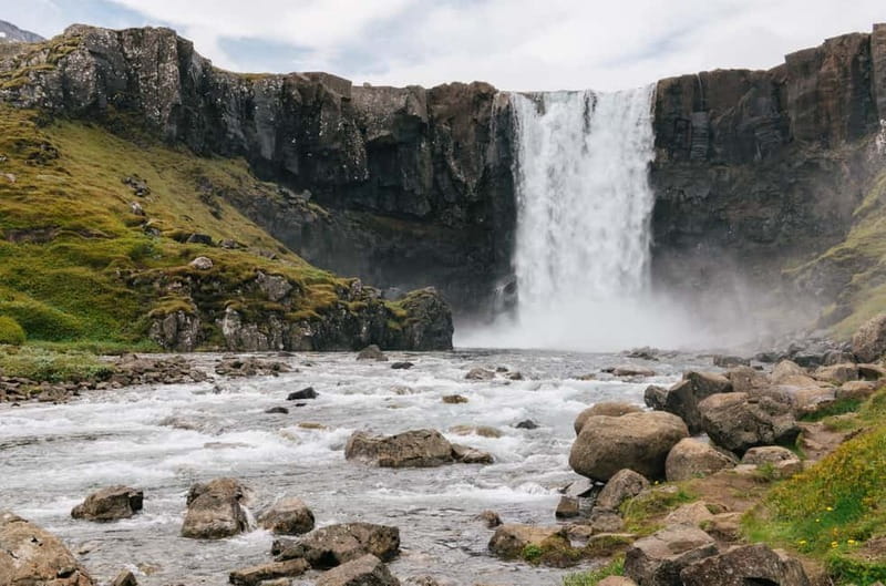 Puffin & Gufufoss Waterfall Tour from Seydisfjordur Port - Key Points