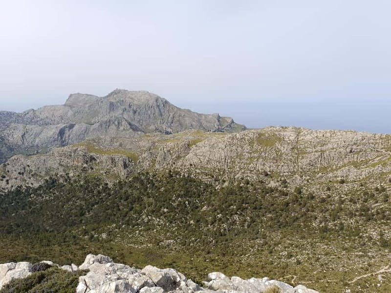 Puig Massanella , the highest accessible summit on Mallorca - The Trail to Puig de Massanella: Steep and Rocky