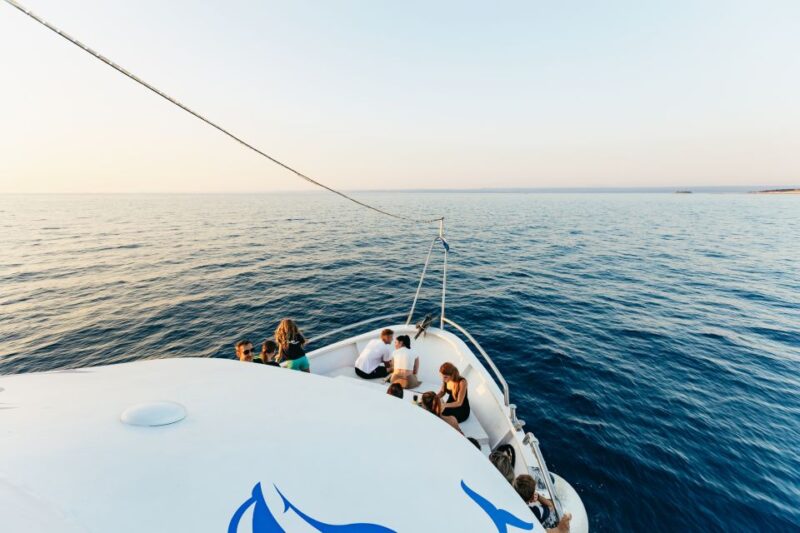 Pula: Dolphin&Sunset Cruise in Brijuni with Dinner&Drinks - Comfort and Accessibility on the Europa Boat