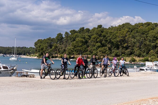 Pula E-Bike Tour: From Verudela to Pula City Center - The Guide: Knowledgeable, Friendly, and Engaging