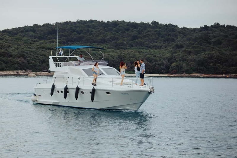 Pula: Half or Full day boat tour on yacht with skipper - Pula: Half or Full Day Yacht Tour with Skipper – An Exciting Croatian Adventure