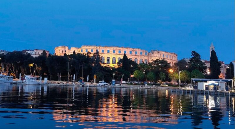 Pula: Harbor Cruise with unlimited Drinks - Iconic Landmarks: The Pula Amphitheatre and More