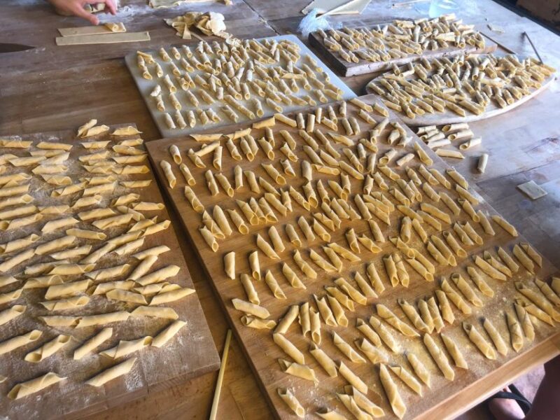 Pula: Market Tour, Cooking Class, and a Meal with Wine - Key Points