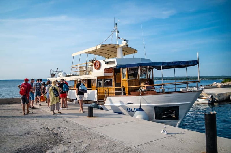 Pula: National Park Brijuni/2 swimming stops/lunch/drinks - Exploring St. Jerolim Island for Two Hours