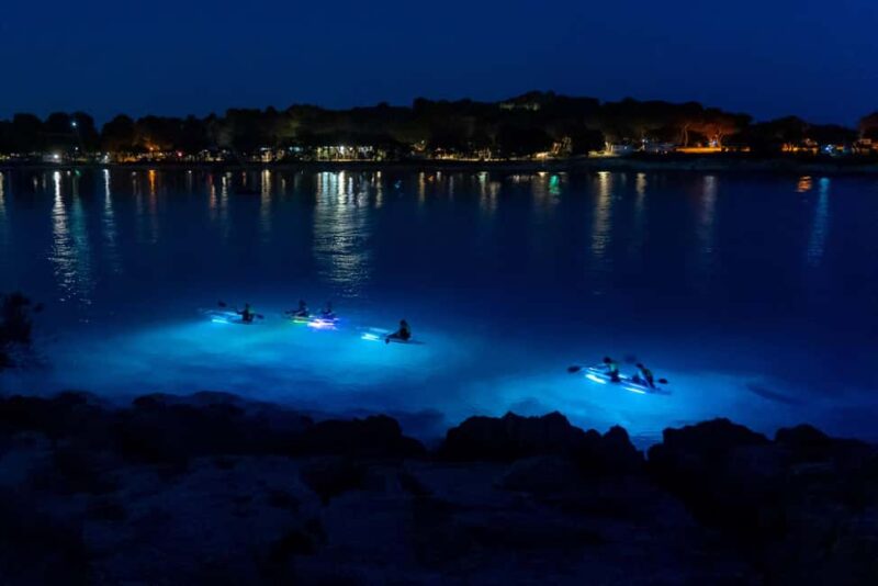 Pula: Night Kayak Tour with Glowing Kayaks - The Visual Magic of Glowing Kayaks at Night