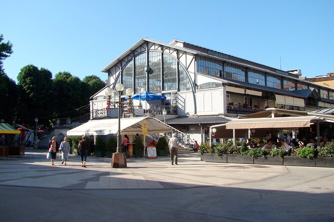 Pula Private 2-Hour Guided Walking Tour - Visiting the Roman Forum and the Temple of Augustus