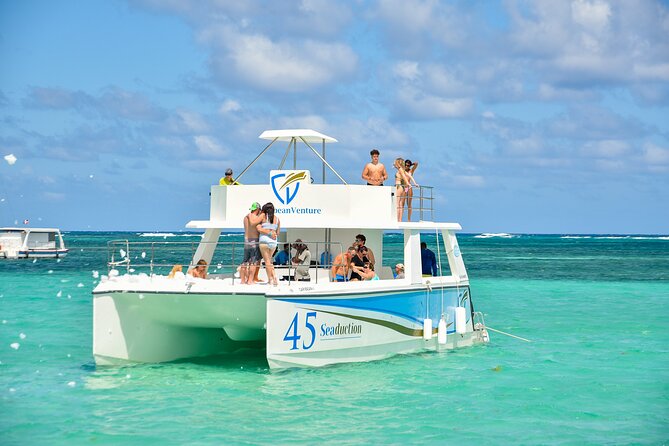 Punta Cana Party Boat and Open Bar (Adults only) - Snorkeling and Swimming in the Natural Pool