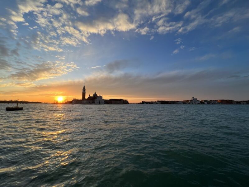 Punta Sabbioni - Venice at Sunset: Boat Tour with Aperitif - Return Journey to Punta Sabbioni at 22.00