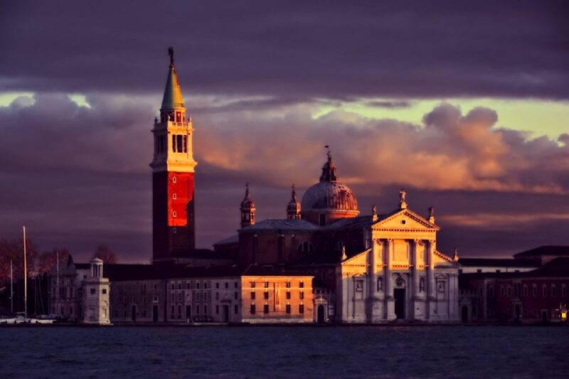 Punta Sabbioni: Venice By Night and Sunset Panoramic Cruise - The Guided Cruise: Venice Landmarks and Waterways