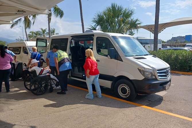 PVR VIP Round trip transfers Airport - Downtown - Airport - The Infrastructure and Meeting Point Details