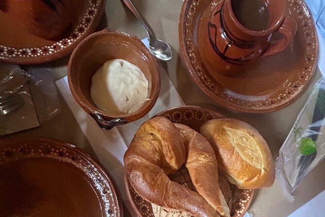 Pyramids of Teotihuacan and restaurant la Gruta (Original) - Who Should Consider This Tour