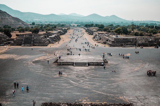 Pyramids of Teotihuacan, Guadalupe Shrine & Tlatelolco Tour - Pacing and Tour Duration