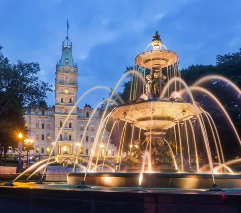 Quebec : Best Street Food Tour With A Local Guide - Food Tastings and Culinary Highlights